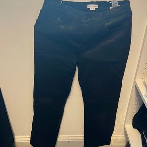 Good American black pants